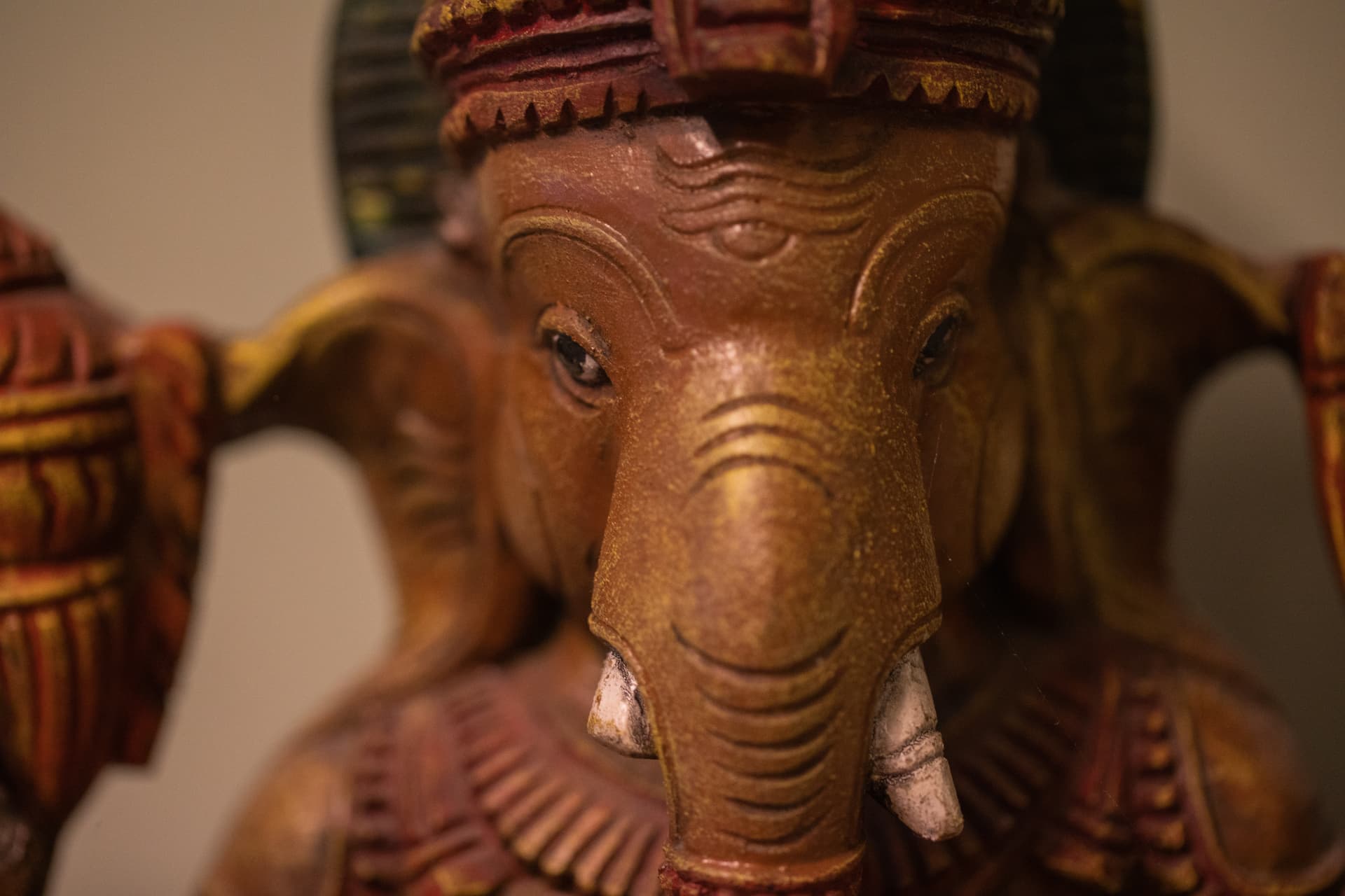 Houten Ganesha-beeldje
